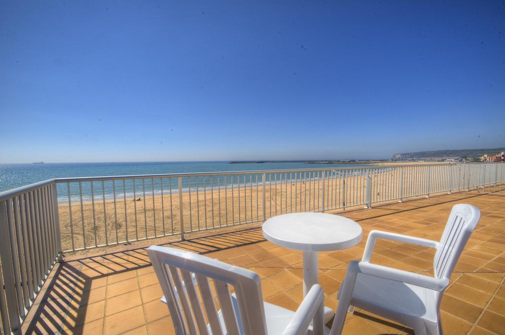 Apartamentos Playa Barbate Exterior foto